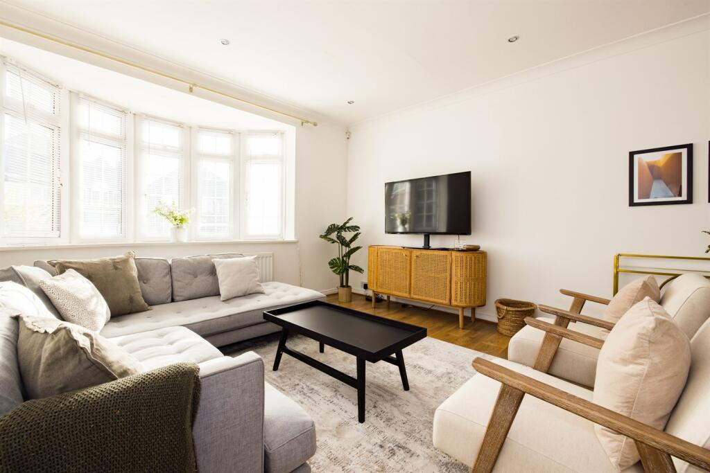 Austell Gardens, Mill Hill,  NW7, Mill Hill